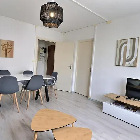 Lombards 3 Chb Esc, Utt Lägenhet *